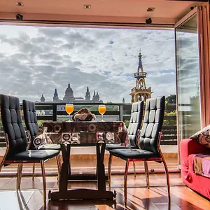 https://unique-cozy-scenic-penthouse.topbarcelonahotels.com